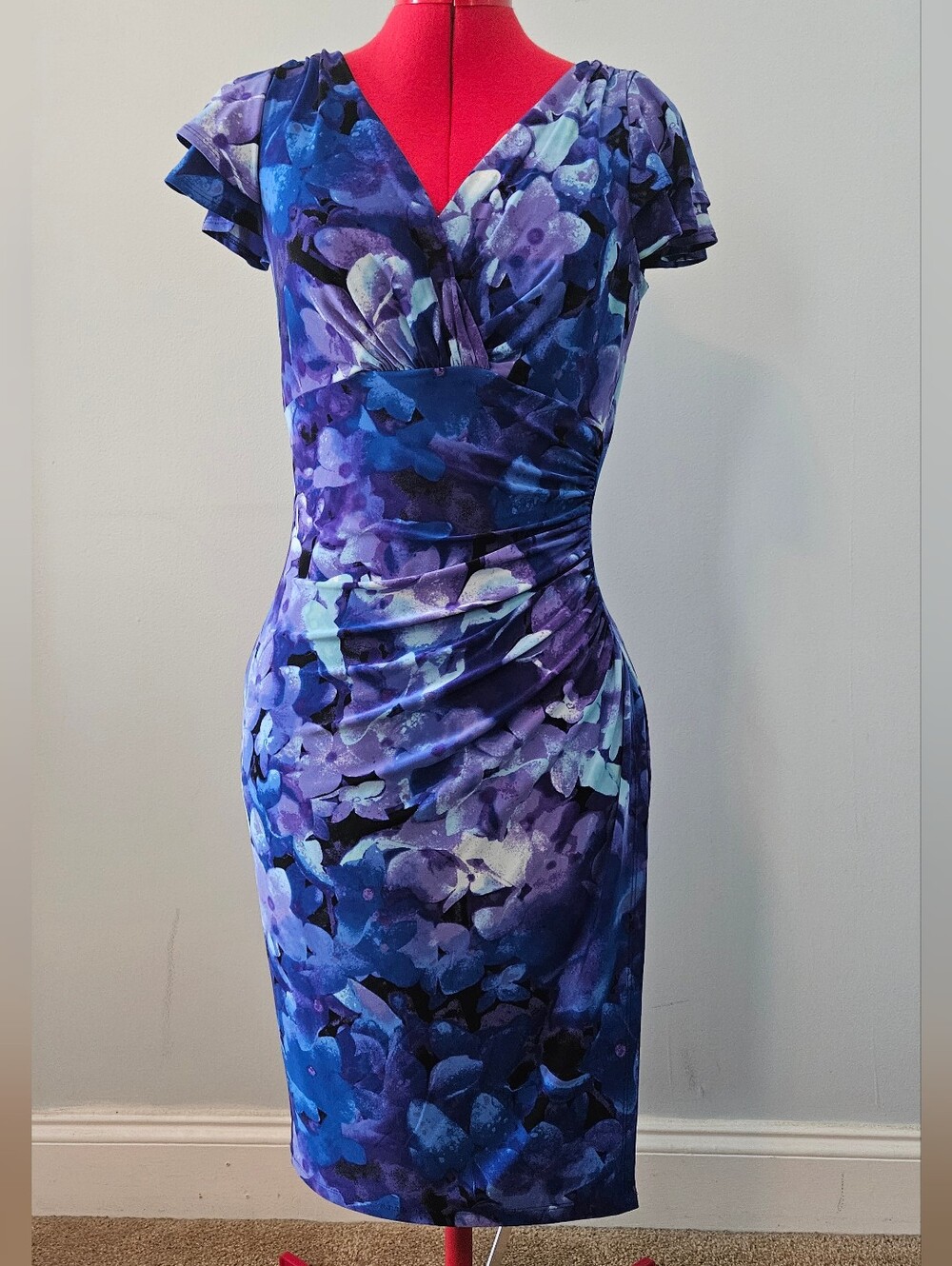V-Neck Stretch Knit Floral Dress with Asymmetrical Rouching